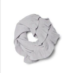 Fall 2018 Cabi Cuddle Infinity Knit Scarf